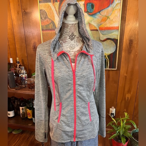 🛍️LUKKA Gray and white stripe with neon pink accent hoodie‎ jacket size M - Picture 1 of 7